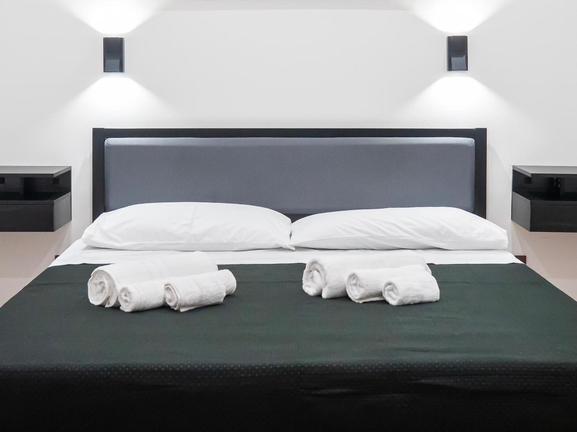 Aliva Room Lt, Palermo